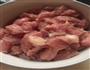宫爆肉丁的做法图解1